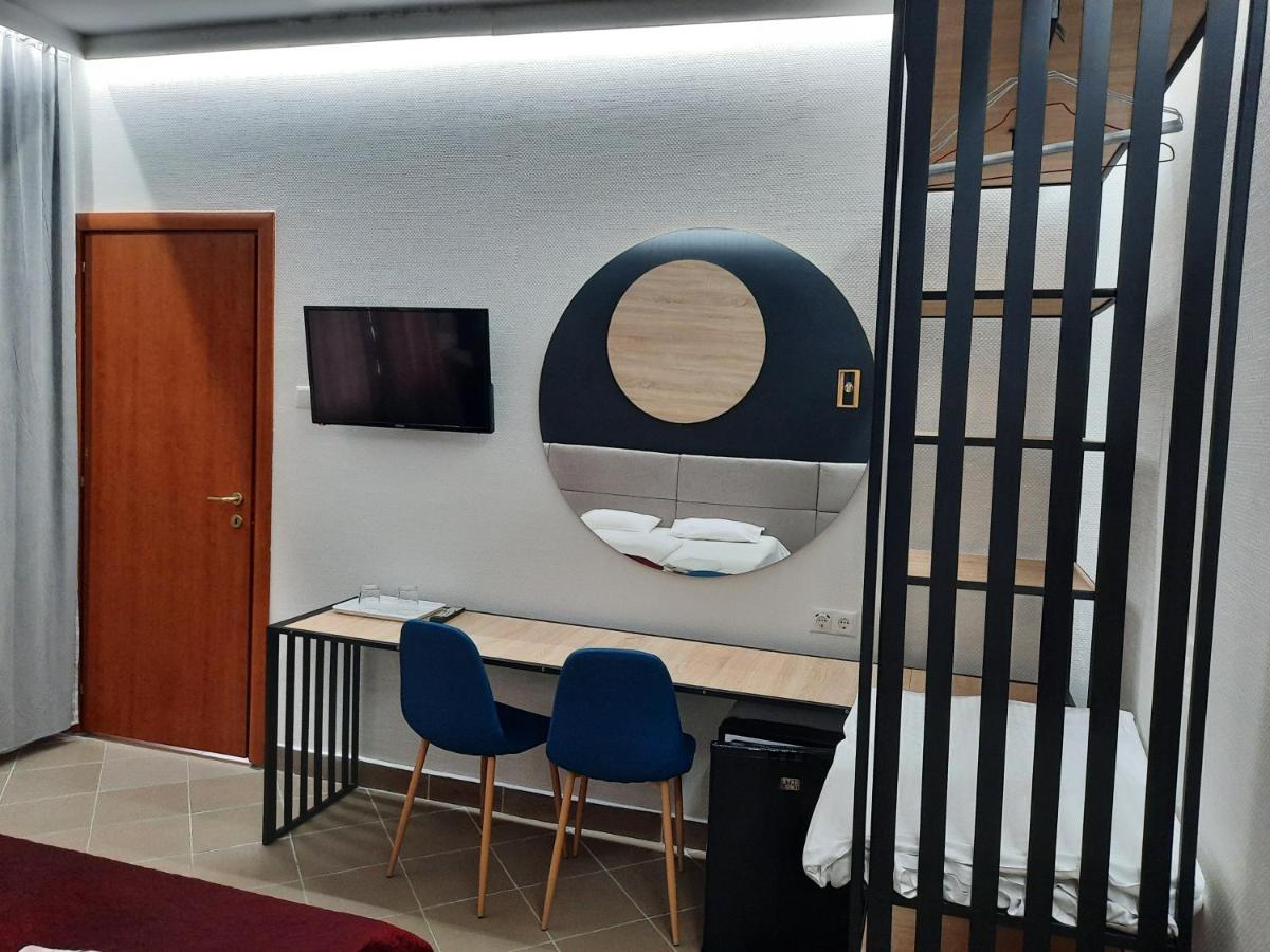 Pension Recidency Oradea Extérieur photo