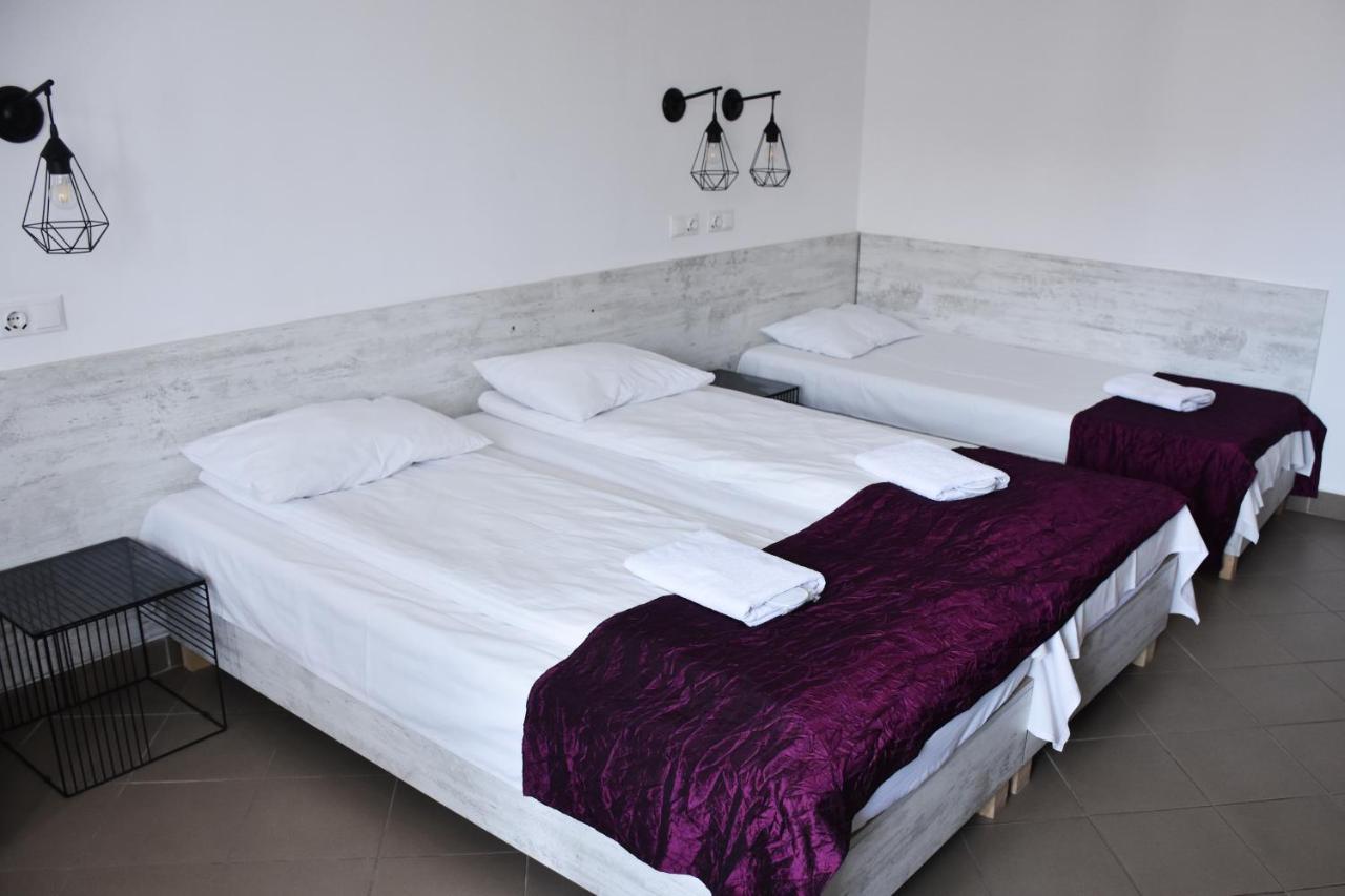 Pension Recidency Oradea Extérieur photo